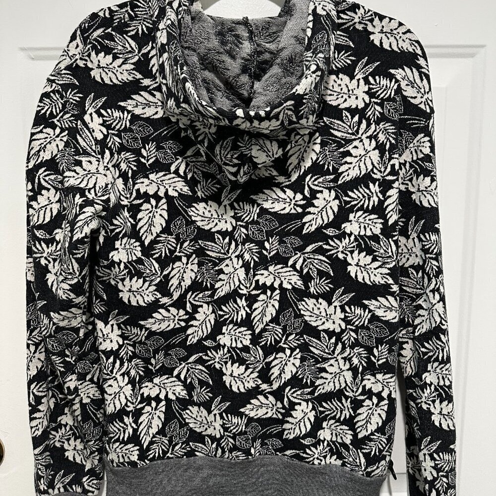Zara Man Floral Zip-Up Hoodie (Size M)​ - Picture 5 of 7